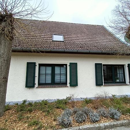 Appartement Kleines Landdomiziel à Damerow Extérieur photo